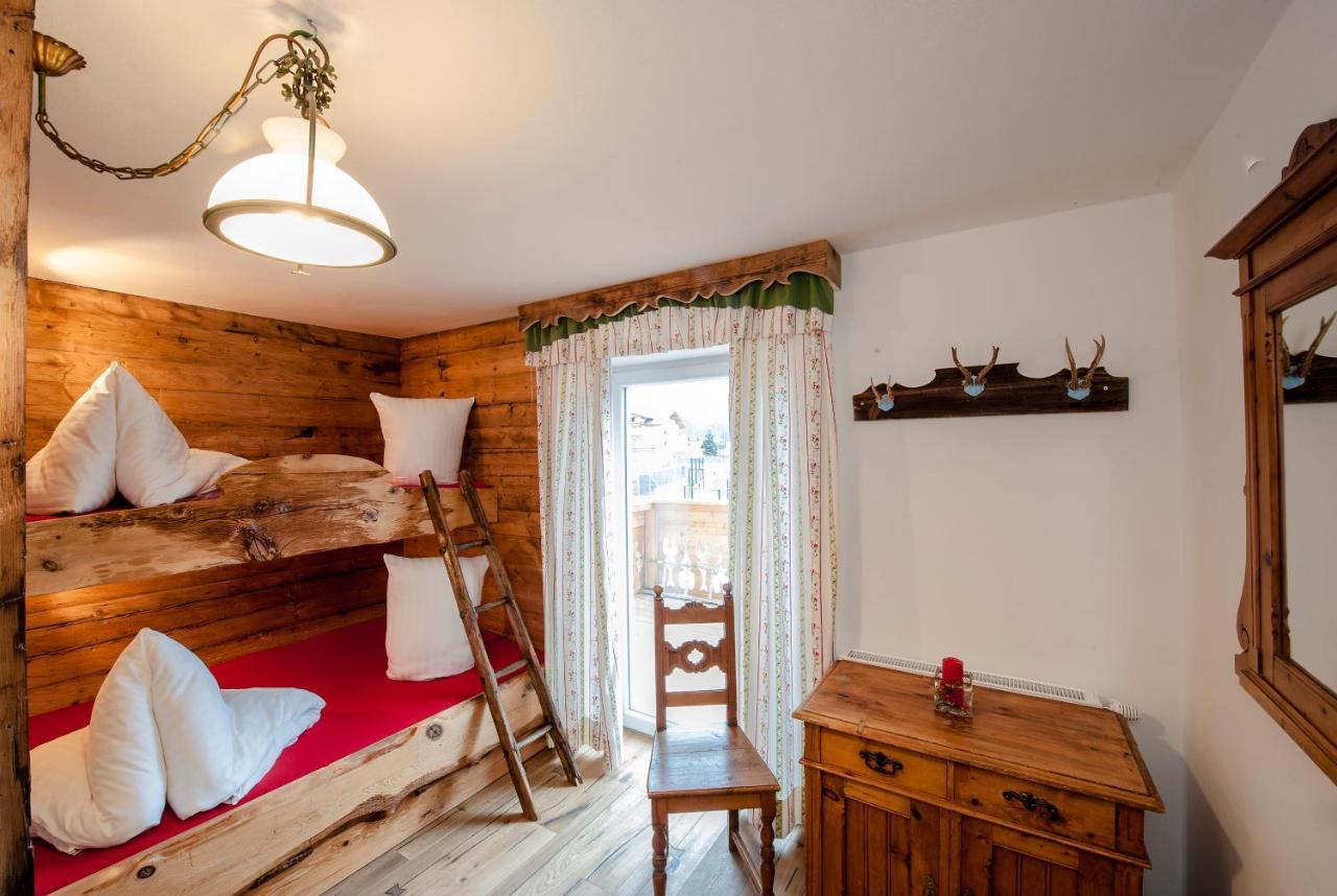 Alpenhostel "Das Besenhaus" Алтенмаркт им Понгау Екстериор снимка